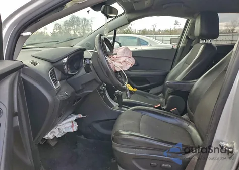 2018 Chevrolet Trax 1Lt z USA, uszkodzony, nr VIN KL7CJLSB7JB648044
